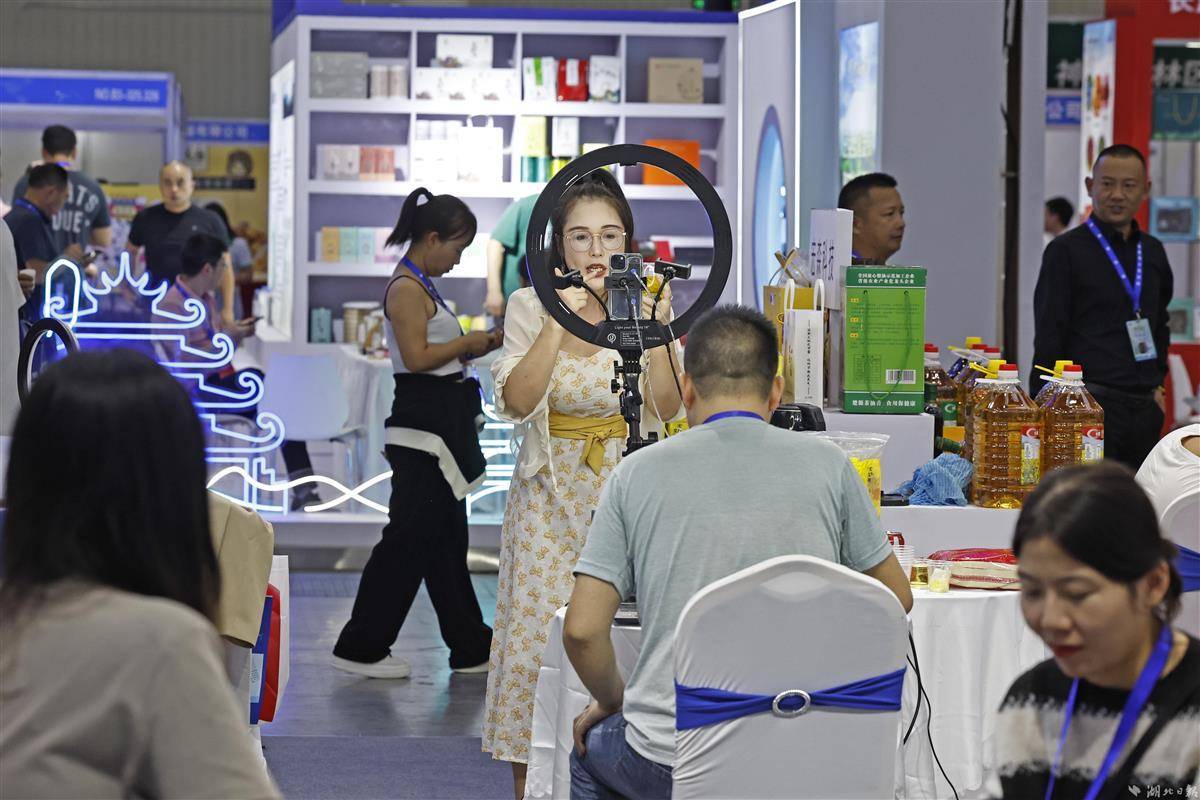 马尼拉盈城集团